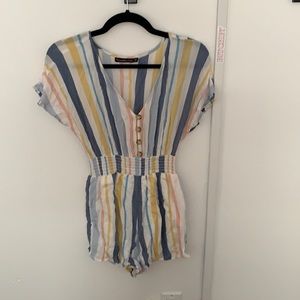 Short sleeve romper